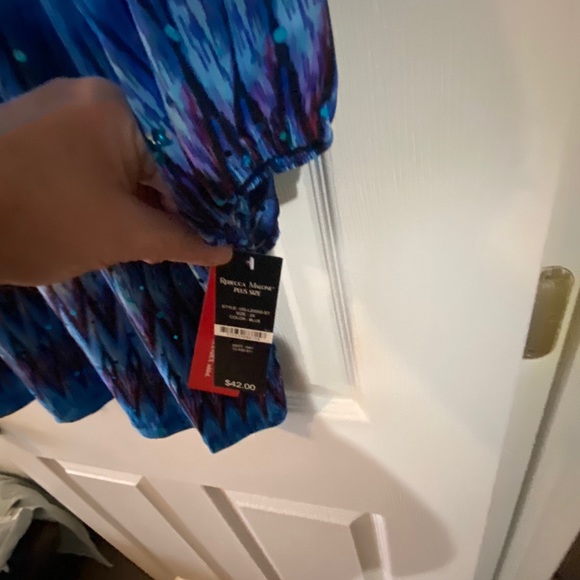 Tunic/Blouse - Picture 4 of 4